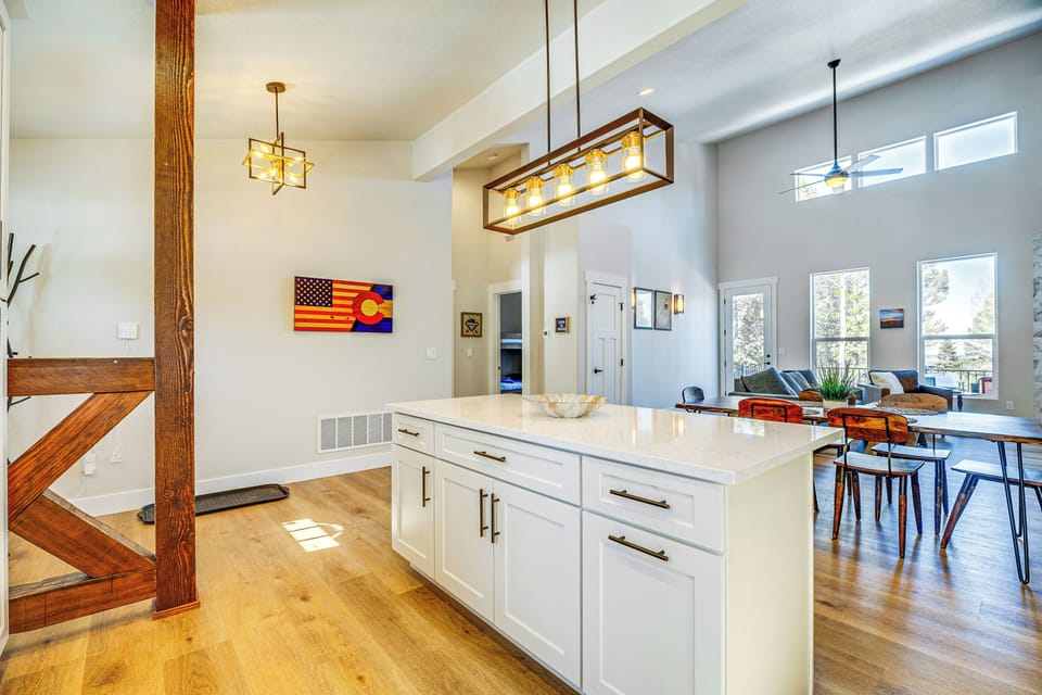 House (3 Bedrooms) | Interior