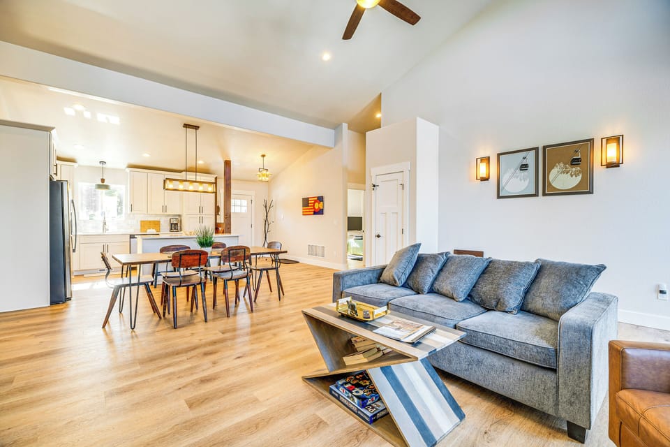 House (3 Bedrooms) | Interior
