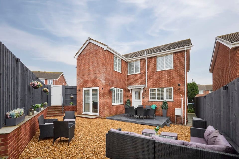 House | 5 bedrooms, iron/ironing board