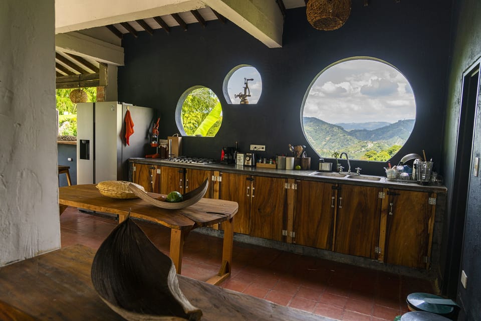 Design Room | Shared kitchen | Full-size fridge, stovetop, espresso maker, rice cooker