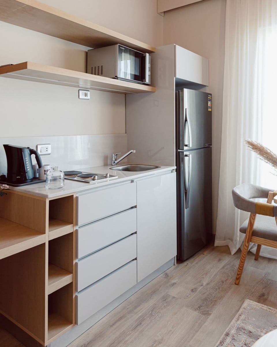 Private kitchenette