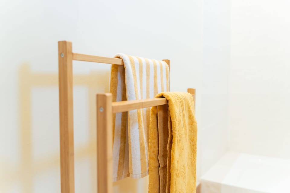 Superior Room | Bathroom | Shower, towels