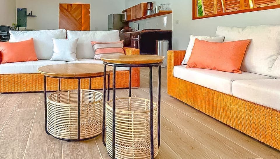 House, 3 Bedrooms, Private Bathroom, Mountainside | Living area | TV