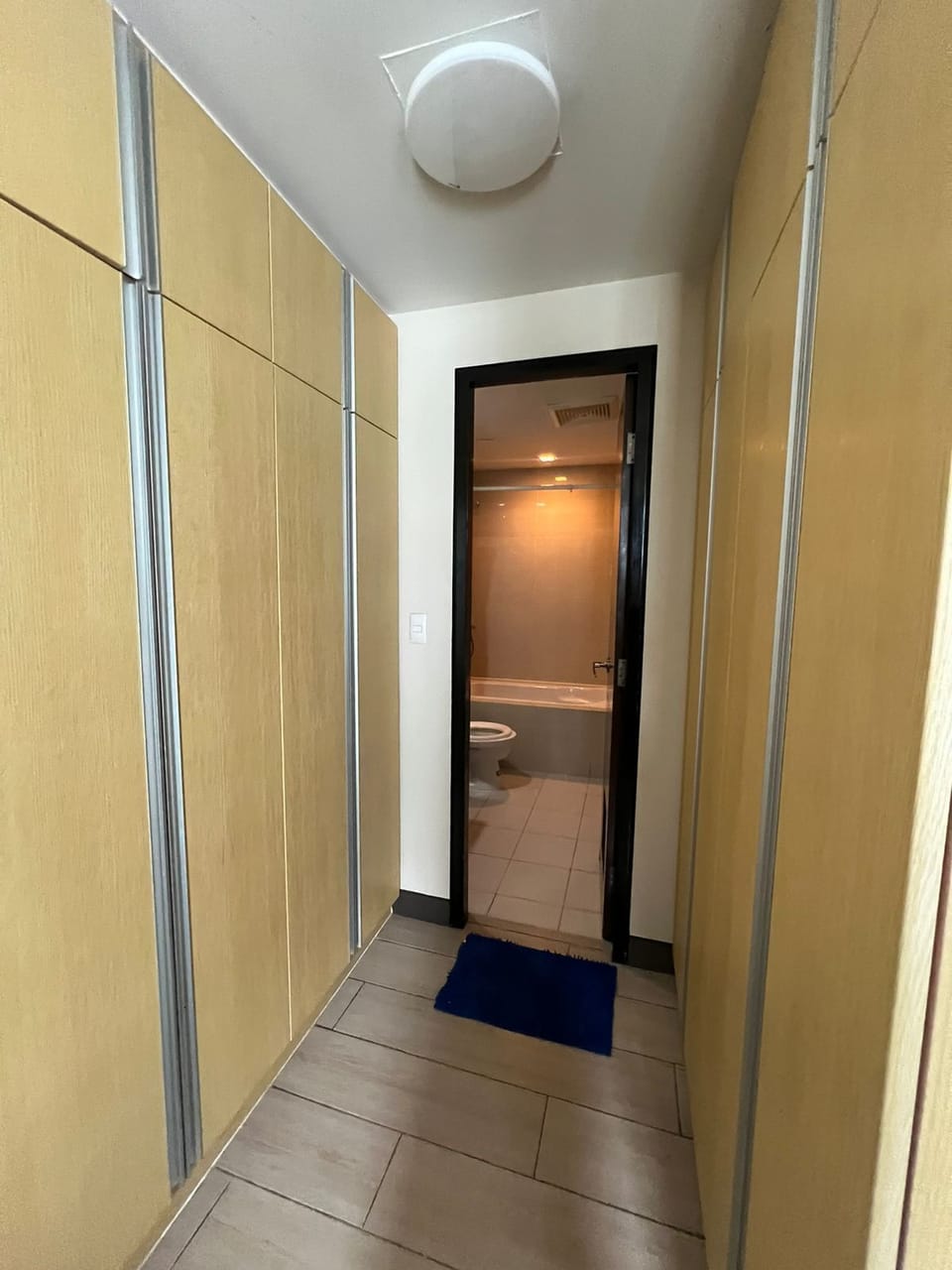 Family Room | Bathroom