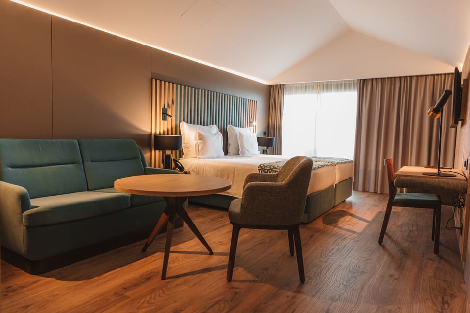 Design Double or Twin Room | Extra beds
