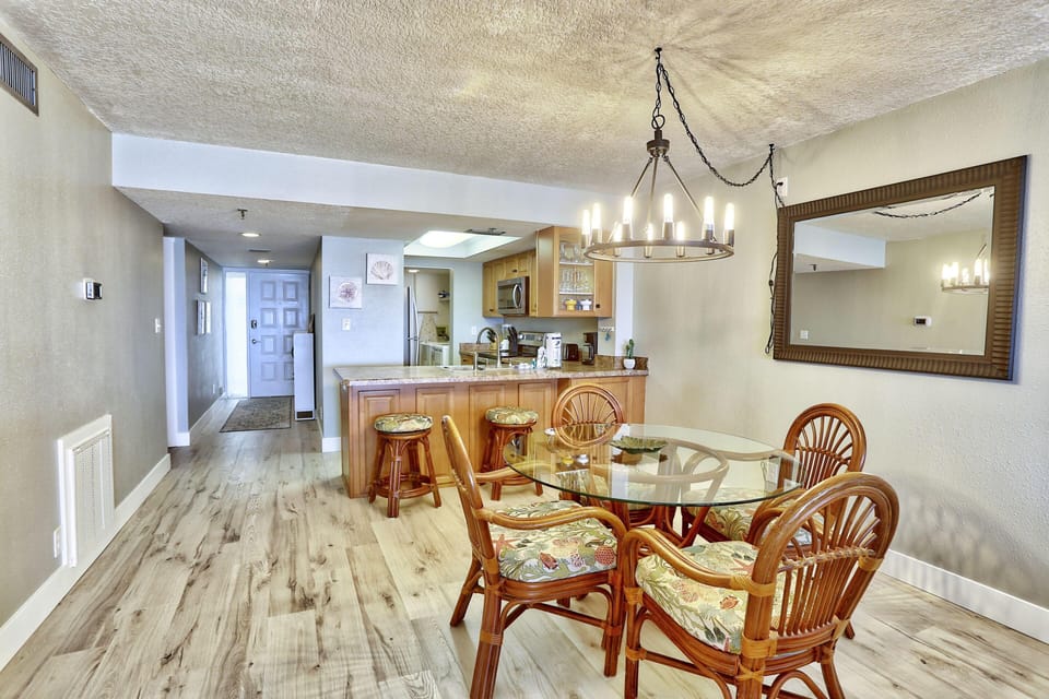 Condo, Multiple Beds (Arie Dam 202) | Dining