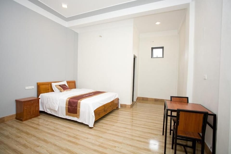 Deluxe Room | Desk, laptop workspace, free WiFi