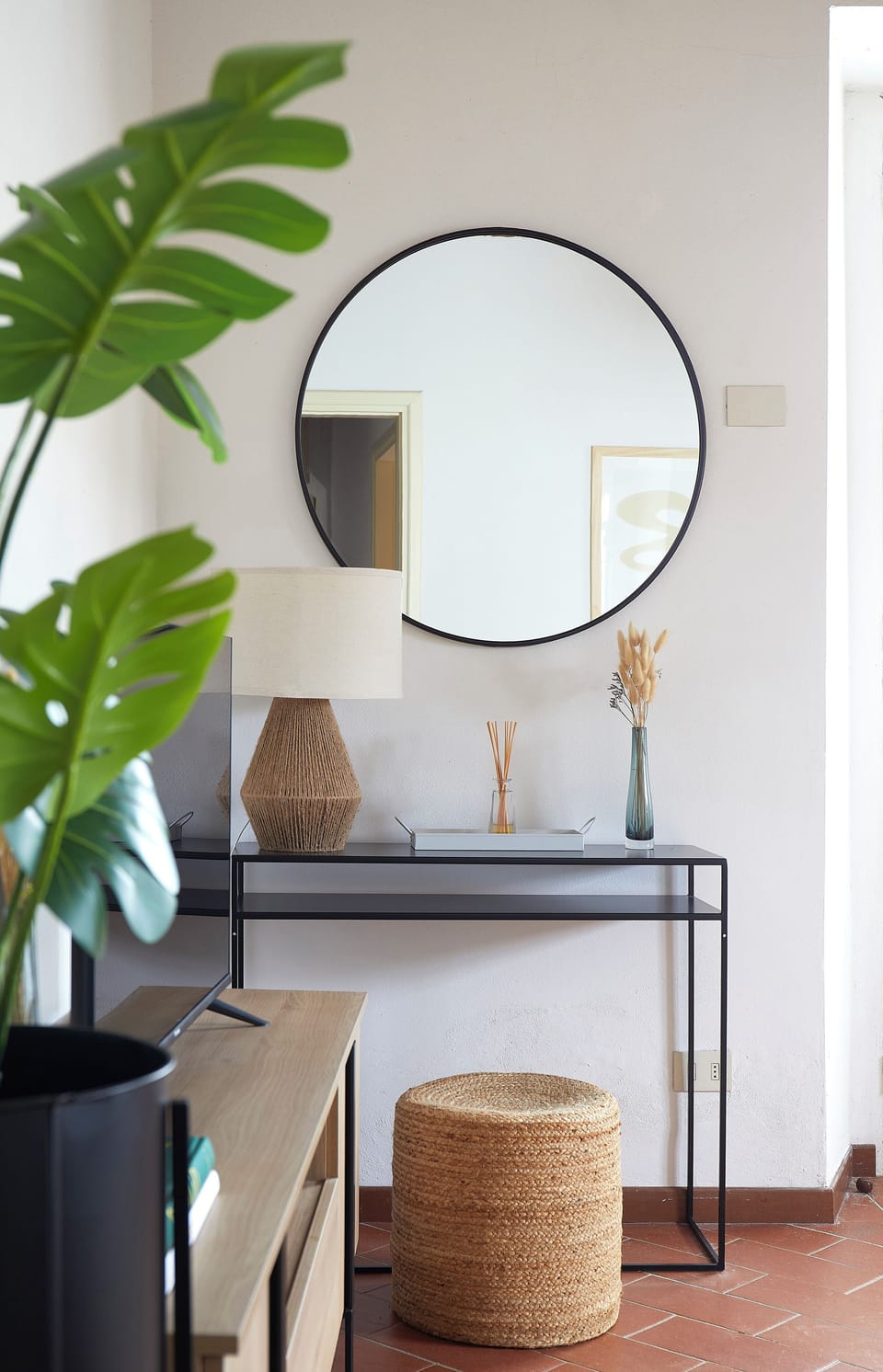 Suite, Private Bathroom | Living area