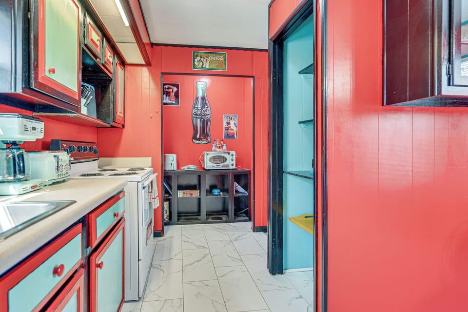 House (2 Bedrooms) | Interior