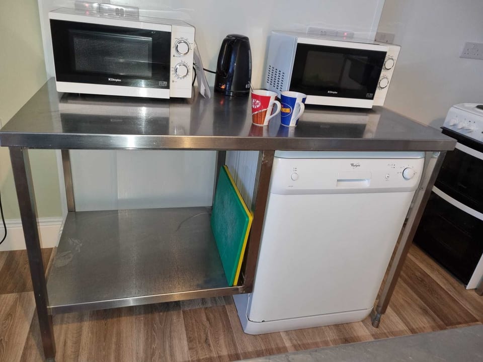 Shared fridge, microwave, oven, dishwasher