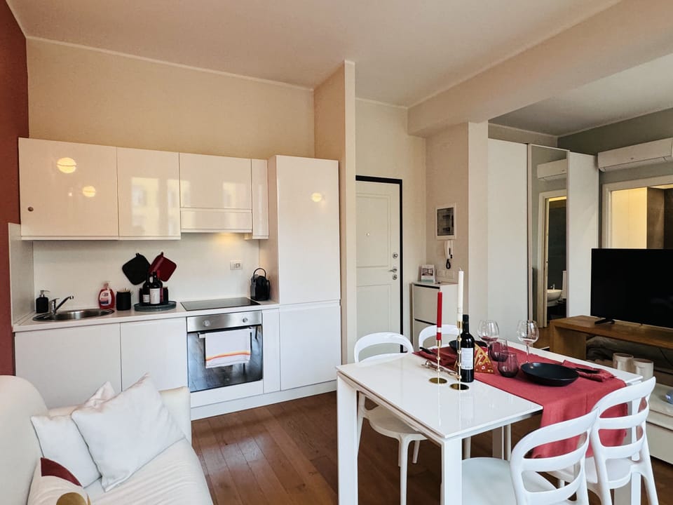 Premium Studio | Private kitchen | Full-size fridge, oven, stovetop, dishwasher