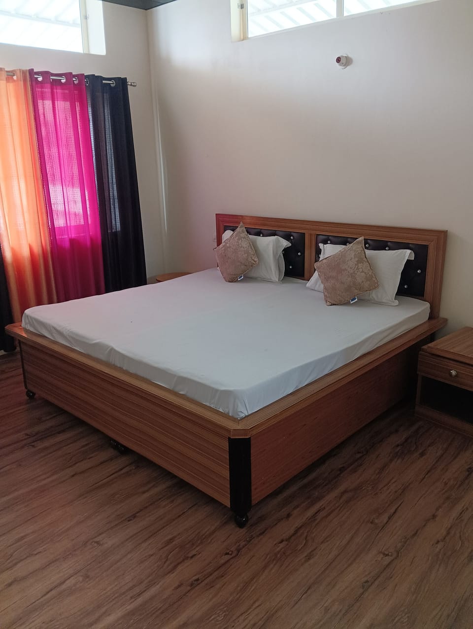 Deluxe Room, Balcony, Hill View | Down comforters, individually decorated, individually furnished, desk