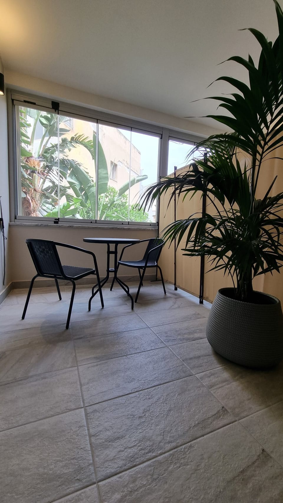 Comfort Room, Courtyard View | Terrace/patio