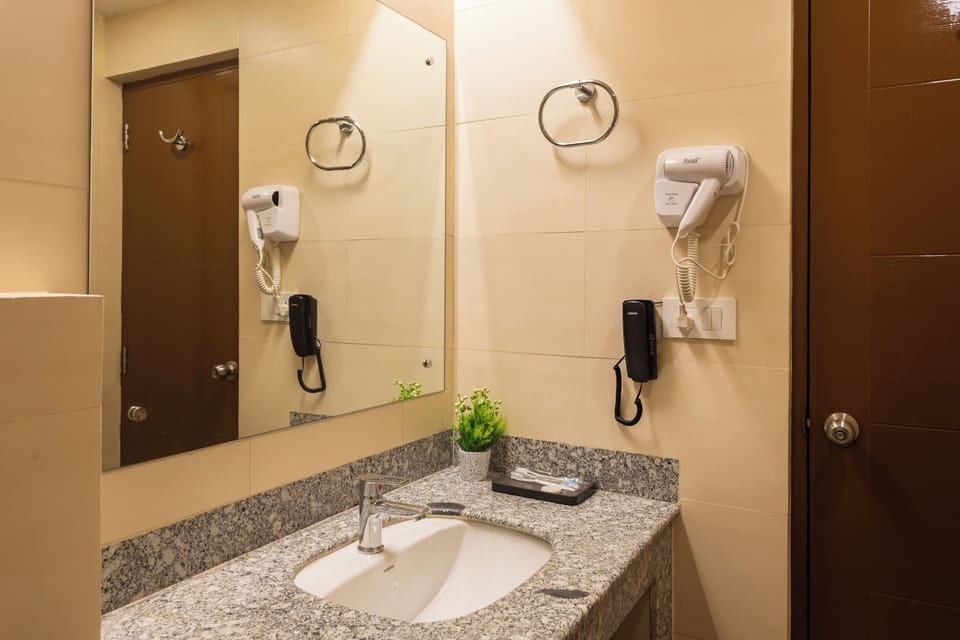 Free toiletries, hair dryer, slippers, bidet