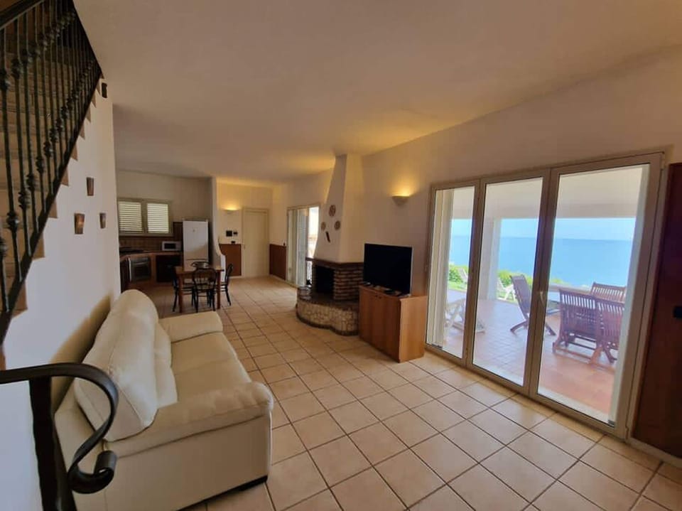 House, Smoking | 5 bedrooms