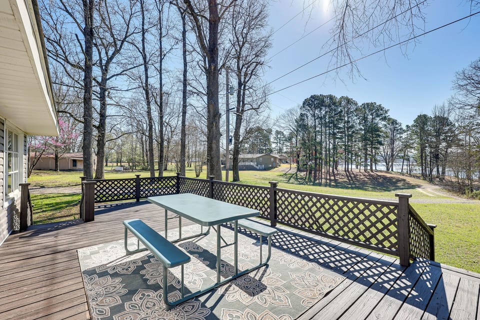 House (2 Bedrooms) | Front of property