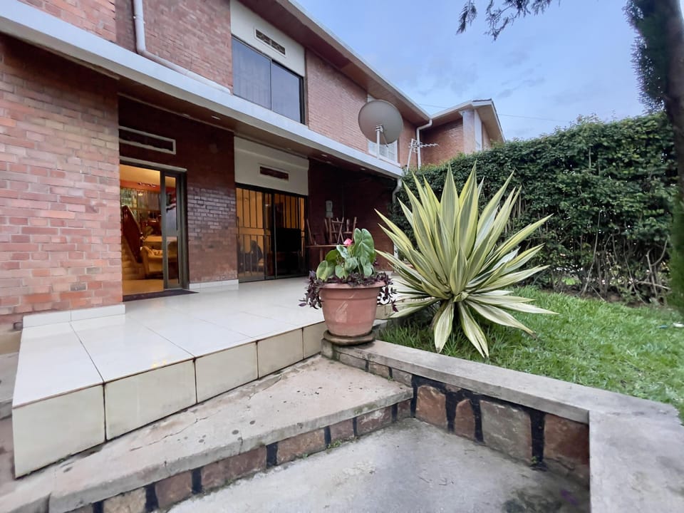 House | Terrace/patio