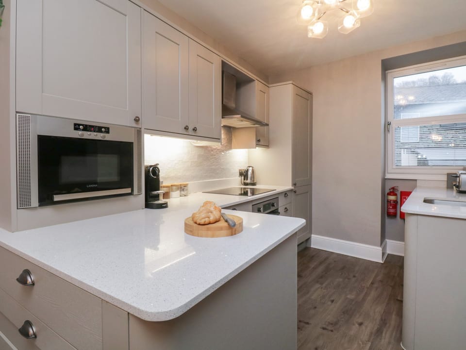Fridge, dishwasher, electric kettle, toaster