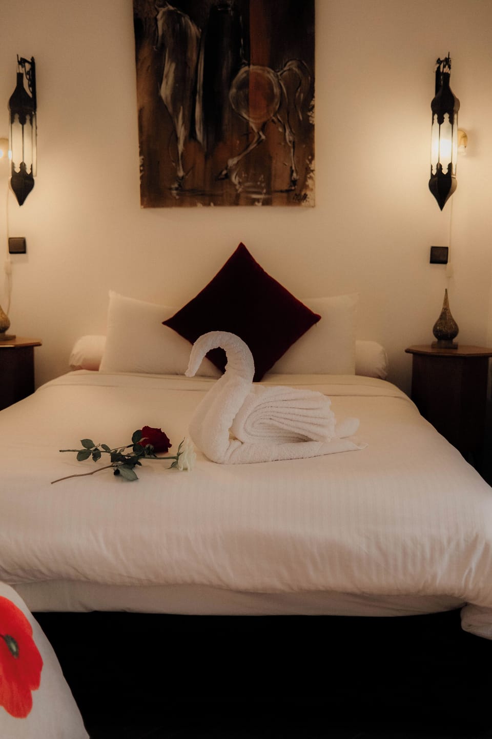 Exclusive Suite (Anaar) | Premium bedding, in-room safe, individually decorated
