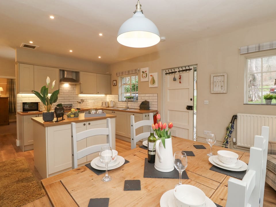 Fridge, dishwasher, electric kettle, toaster