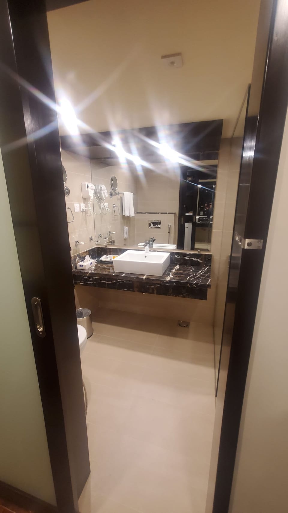 Premium bedding, minibar, individually furnished, desk