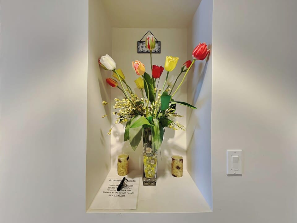 Condo (3 Bedrooms) | Property amenity