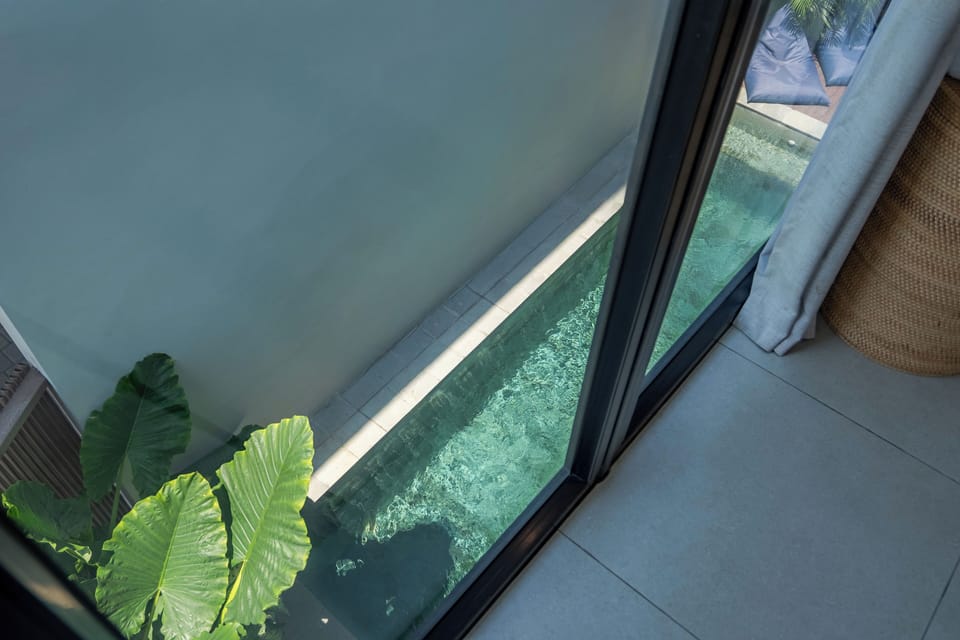 Deluxe Villa | In-room safe, desk, iron/ironing board, free WiFi