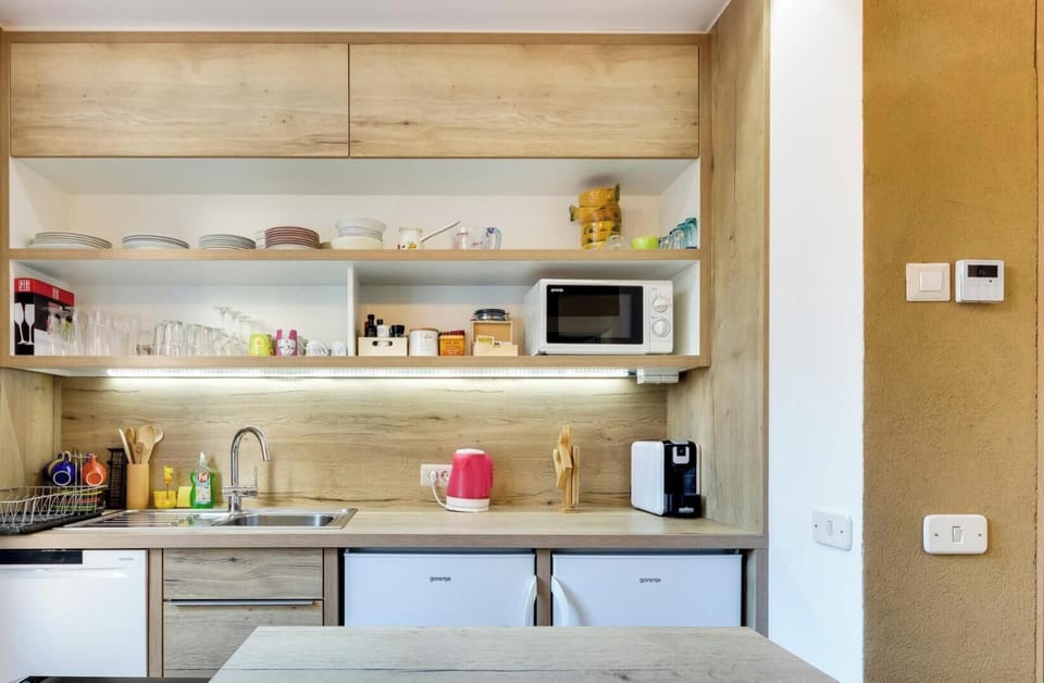Shared kitchen facilities