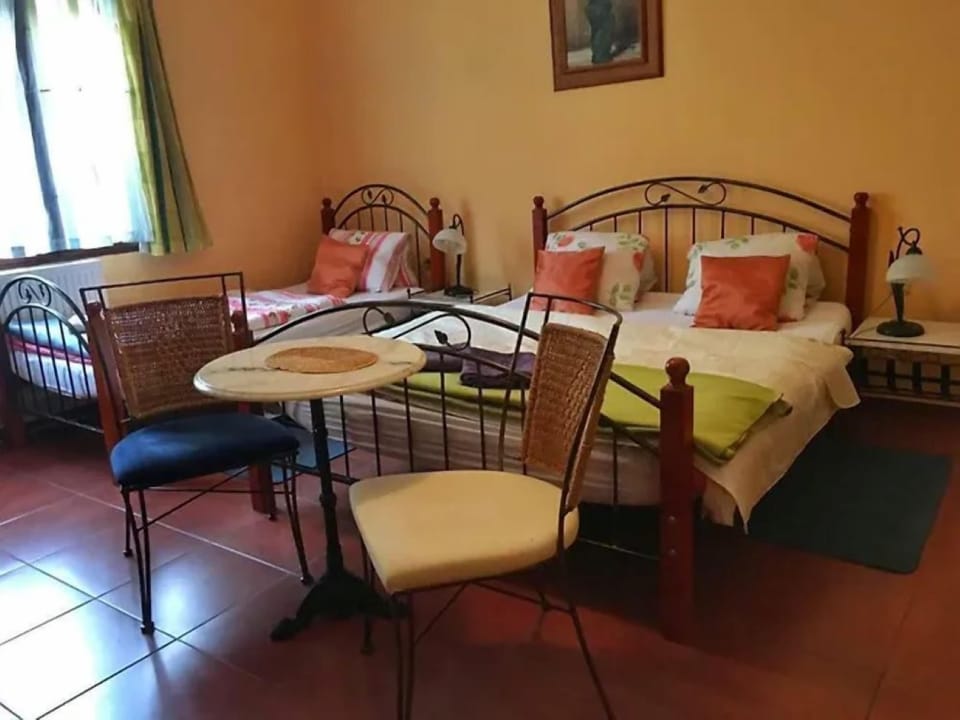 Comfort Double Room | Free WiFi