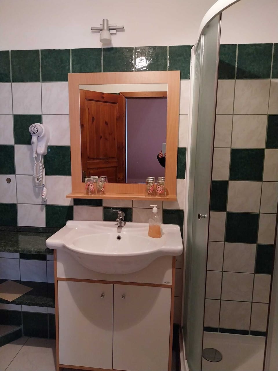 Comfort Double Room | Bathroom | Hair dryer