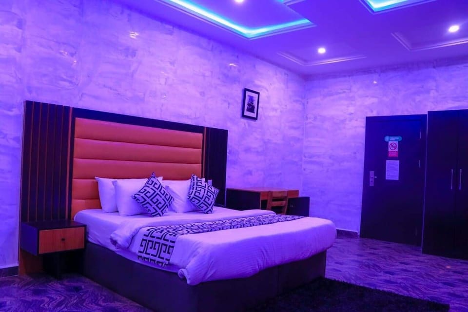 Basic Room | Free WiFi