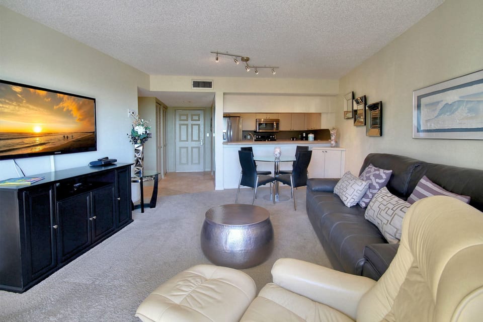Condo, 1 King Bed (Land's End 1-301 Gulf View - Premier) | Living area | TV