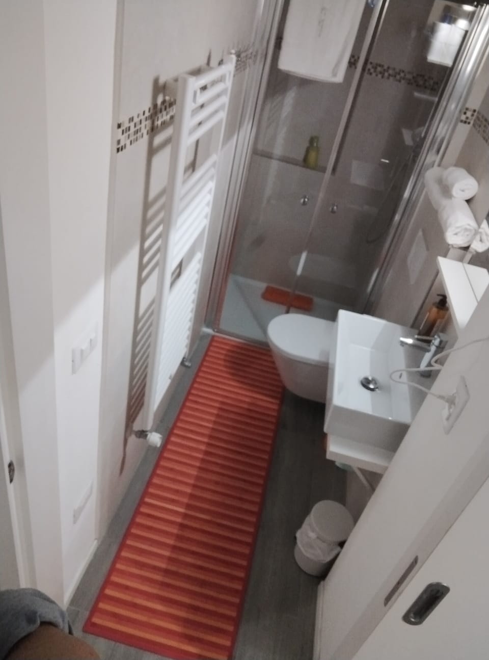 Apartment, 3 Bedrooms, Smoking, Garden View | Bathroom