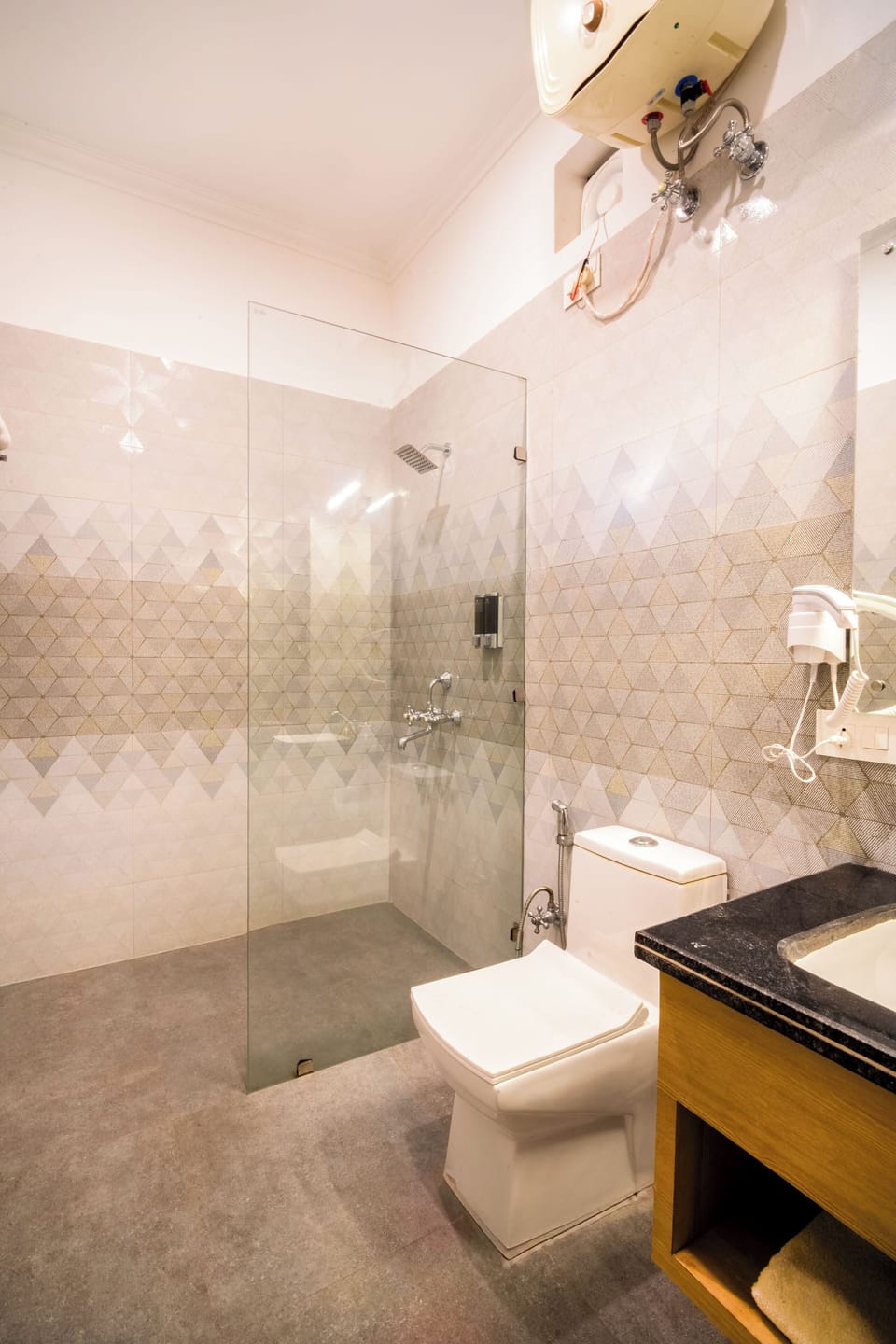 Luxury Suite | Bathroom