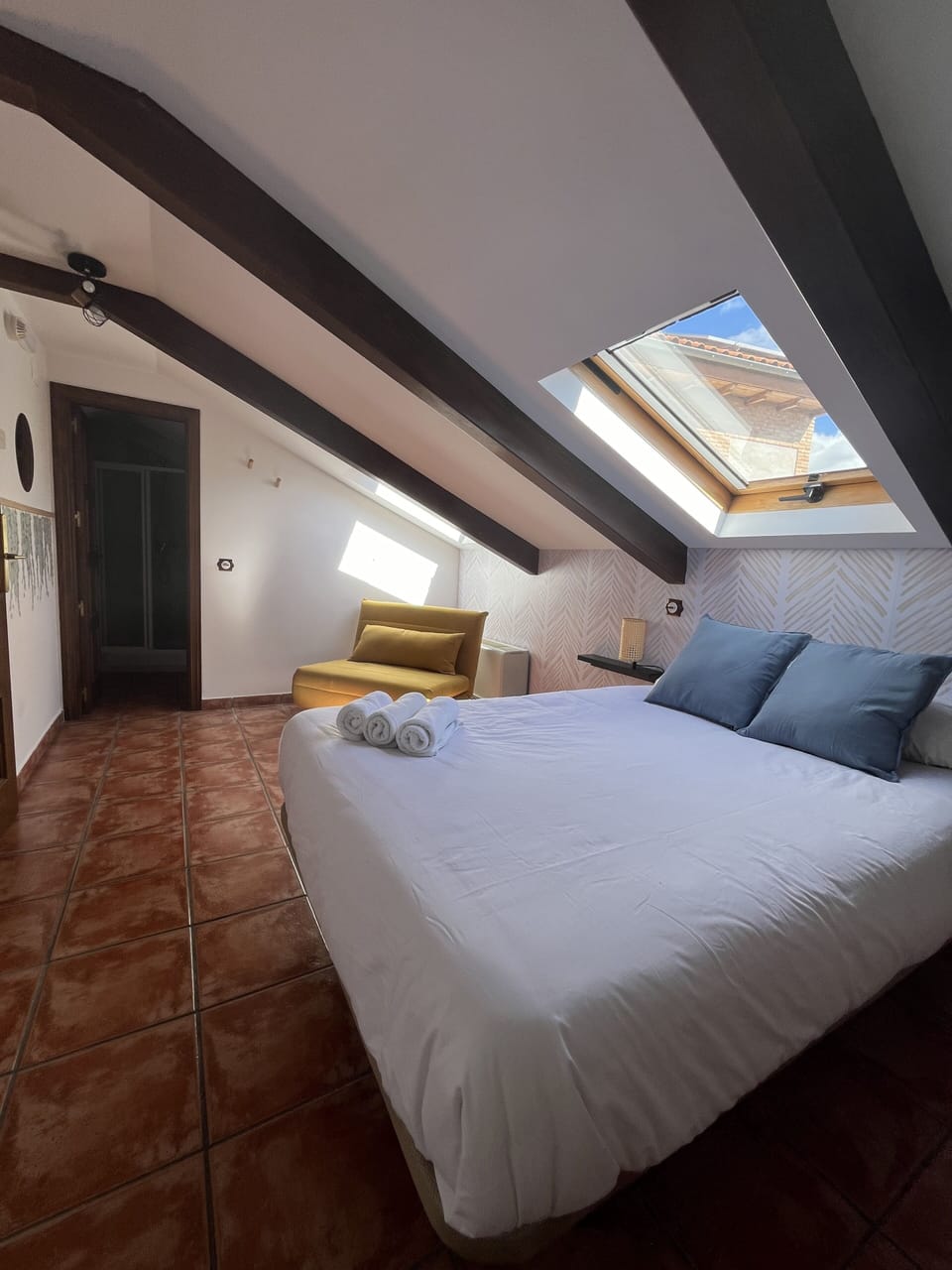 Double or Twin Room | Soundproofing, free WiFi