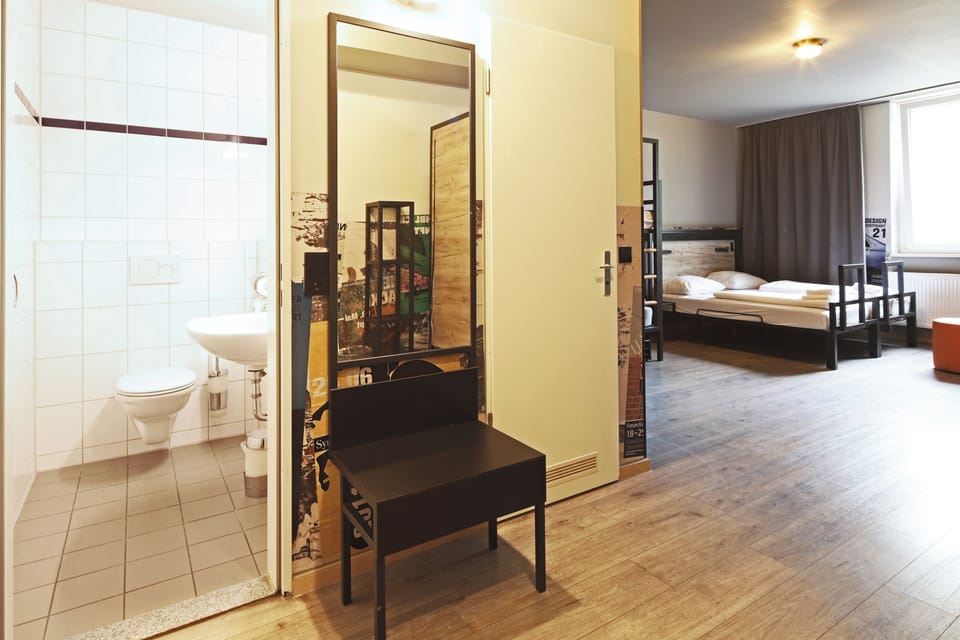 In-room safe, blackout drapes, soundproofing, WiFi (free)