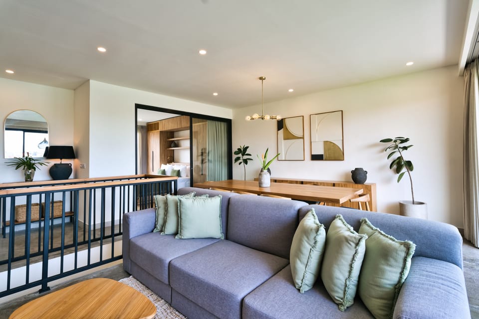 Deluxe Villa | Living area | Flat-screen TV