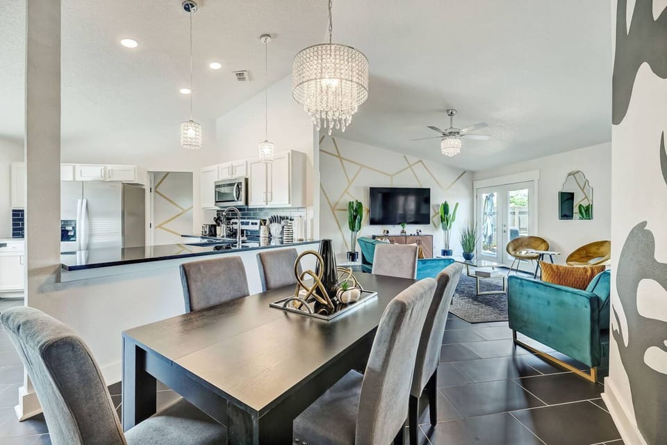 House, Accessible | 3 bedrooms, desk