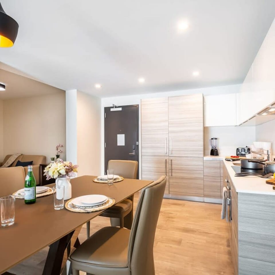 House | 2 bedrooms, desk, high-speed internet