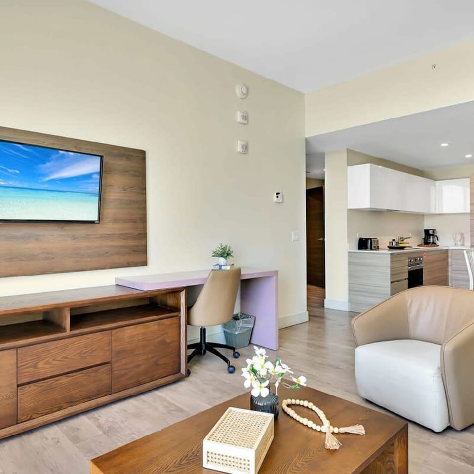 House | 2 bedrooms, iron/ironing board, high-speed internet