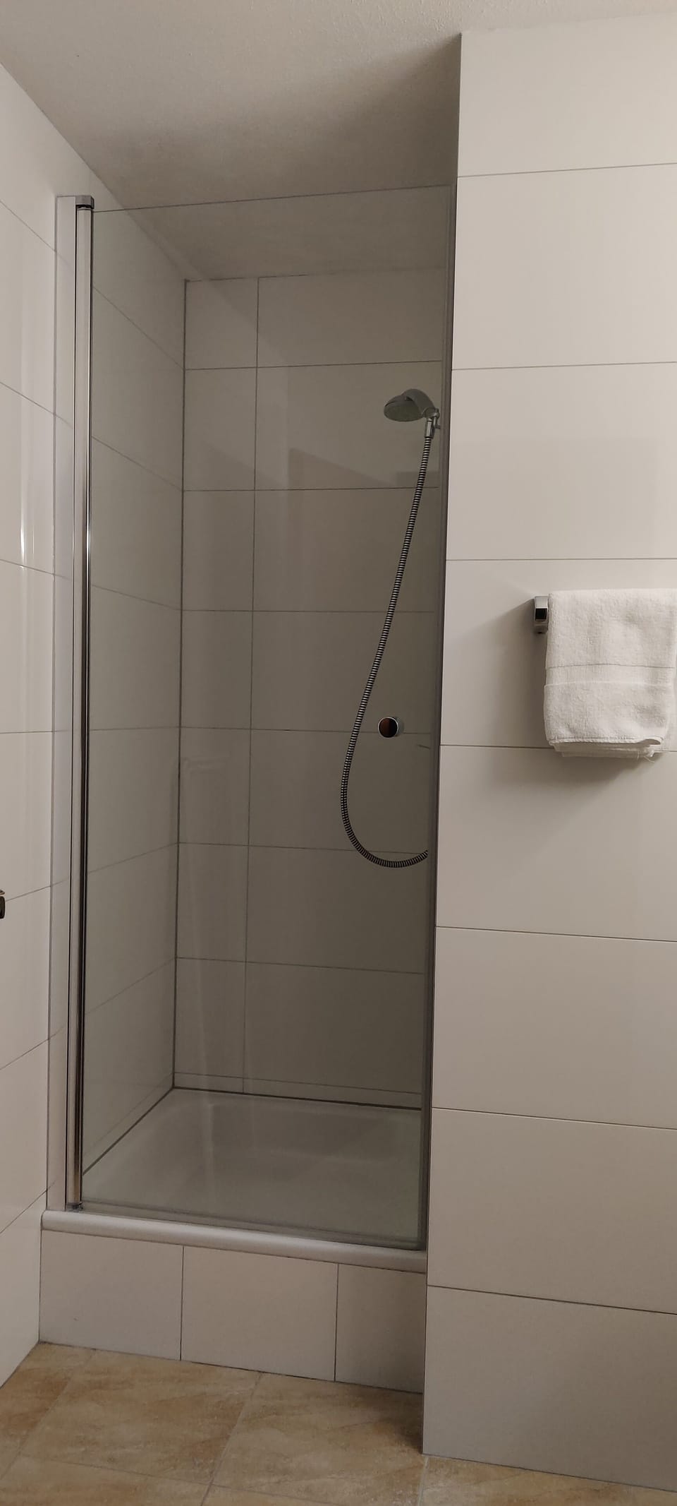 Quadruple Room | Bathroom | Shower, hair dryer, towels, soap