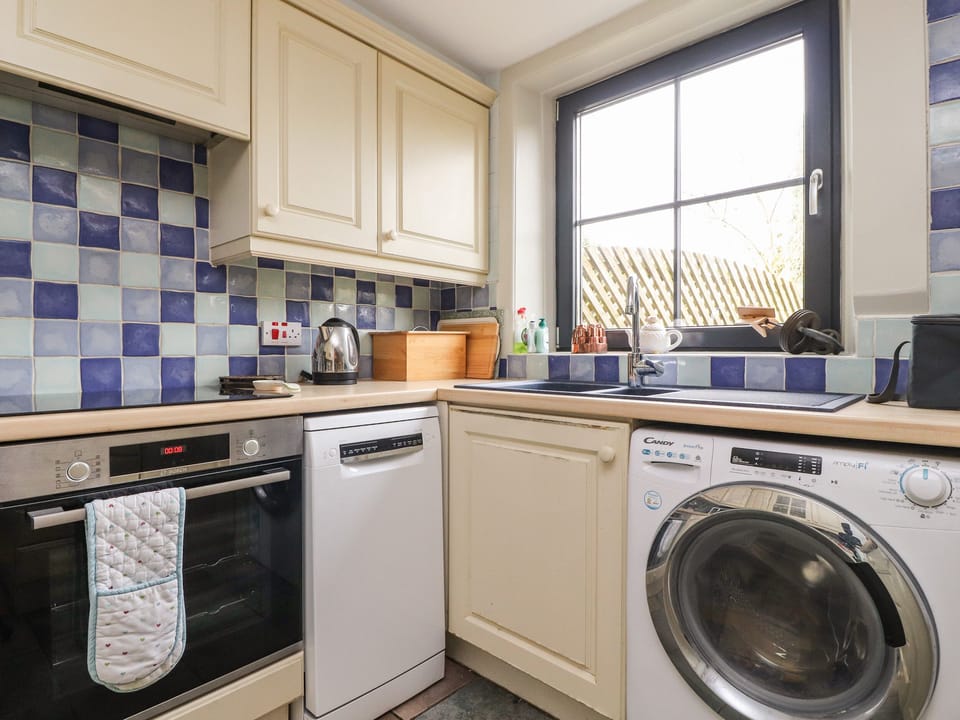 Fridge, dishwasher, electric kettle, toaster