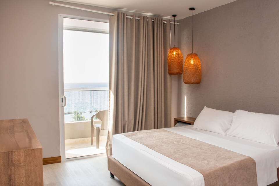 Superior Double Room, 1 Queen Bed, Sea View | In-room safe, free WiFi