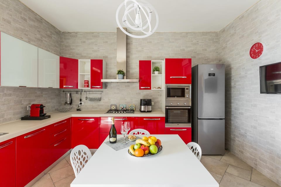 Apartment | Private kitchen | Cookware/dishes/utensils