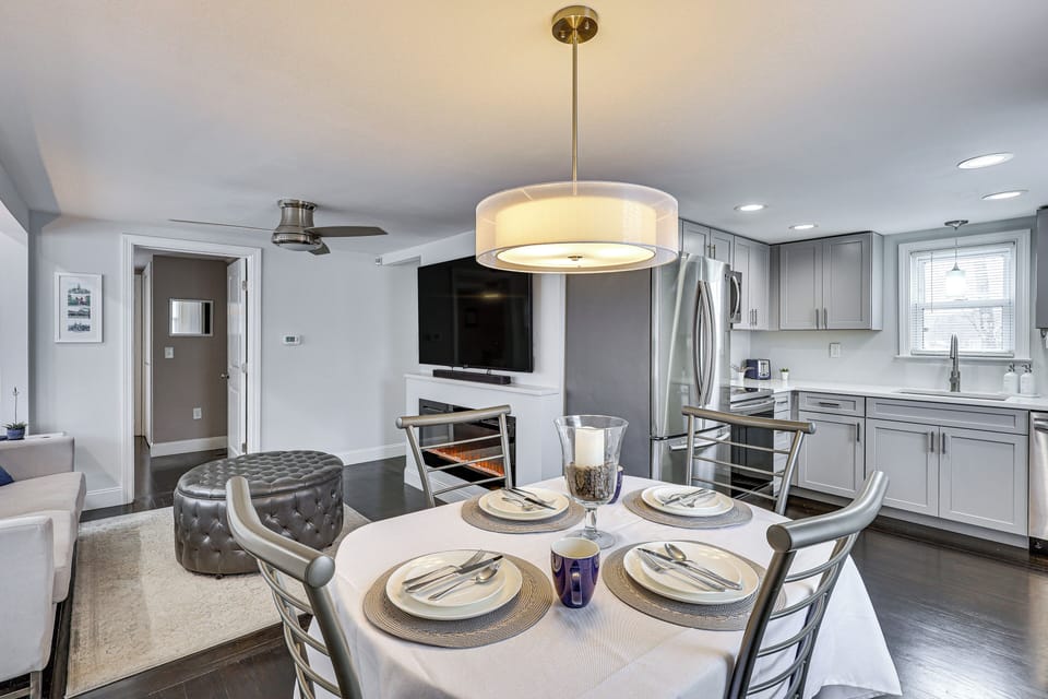 Cottage (2 Bedrooms) | Interior