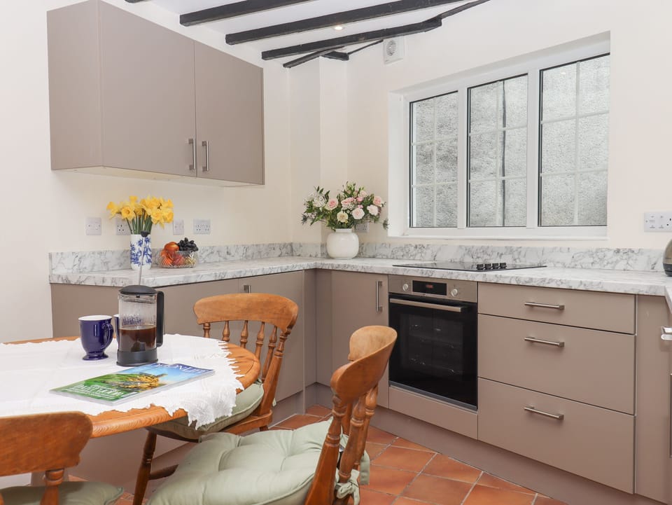 Fridge, dishwasher, electric kettle, toaster