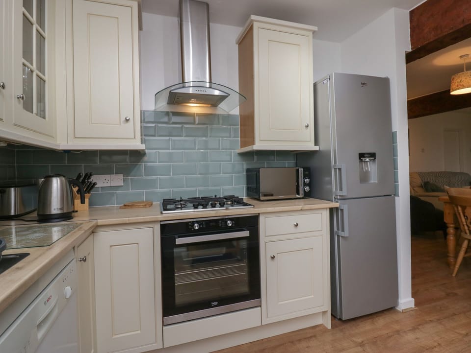 Fridge, dishwasher, electric kettle, toaster