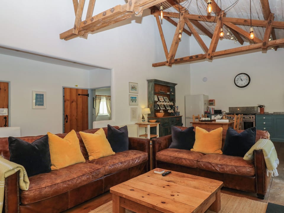 Cottage | Interior