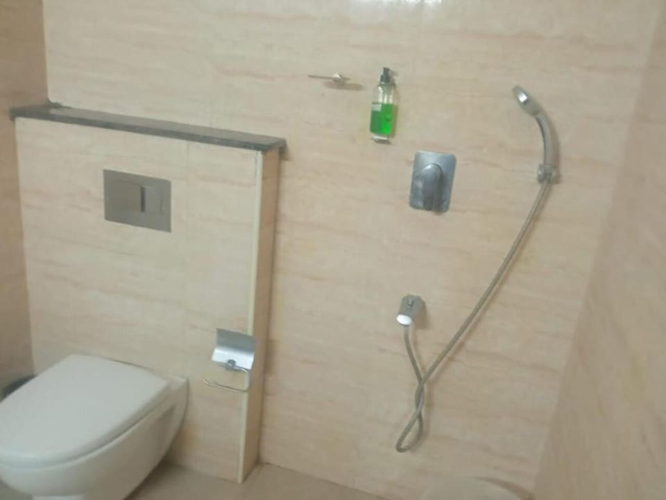 Free toiletries, towels