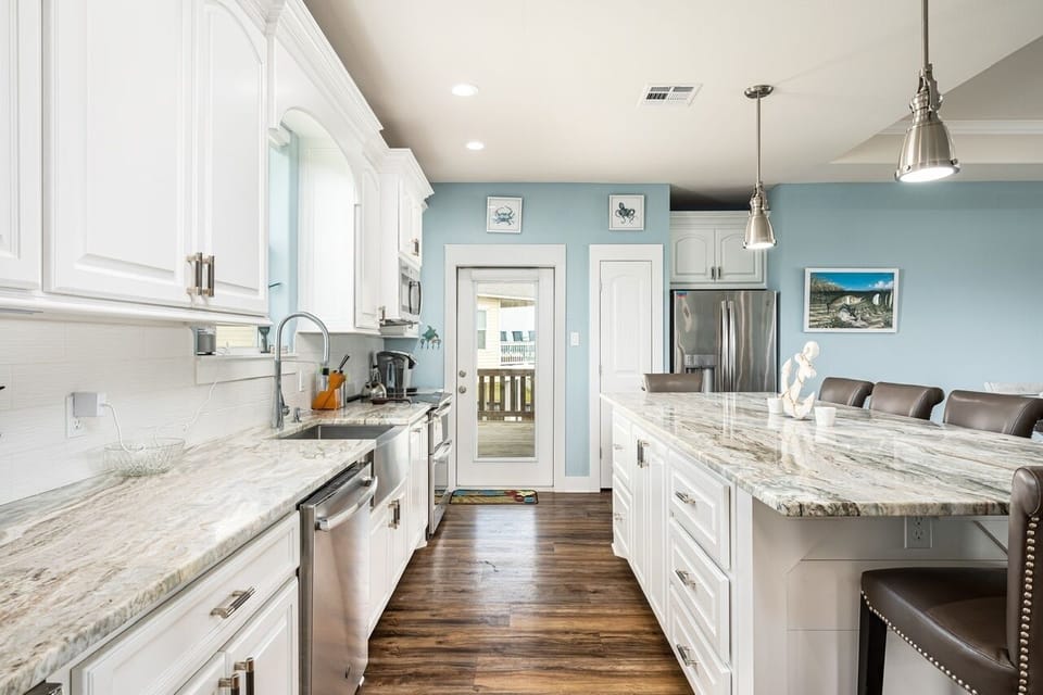 House, 3 Bedrooms | Private kitchen | Coffee/tea maker, fridge, oven, toaster
